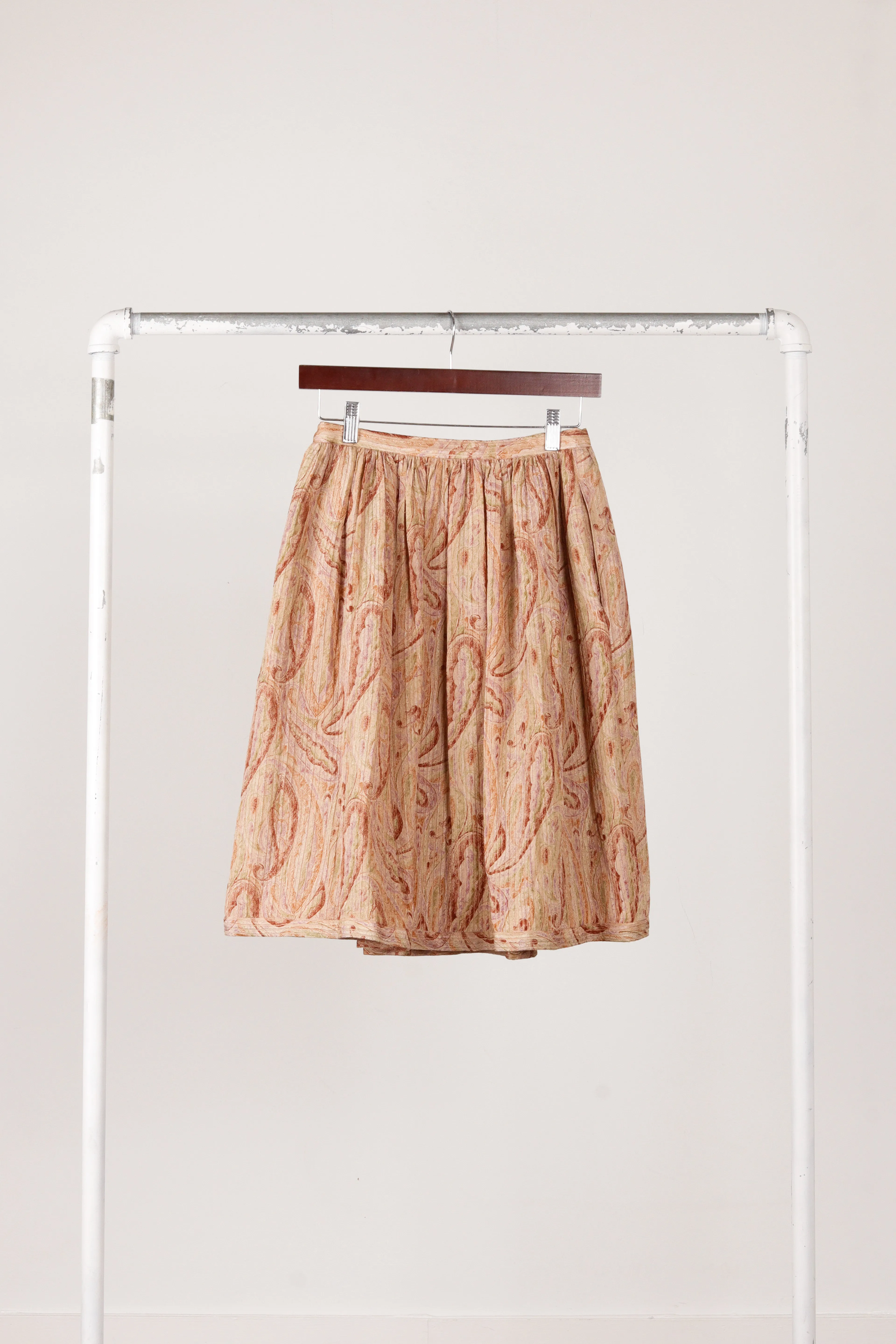 90's Giorgio Armani 'Painted Paisley' Pleated Silk A-Line Skirt