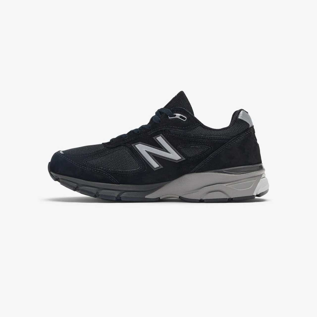 990v4