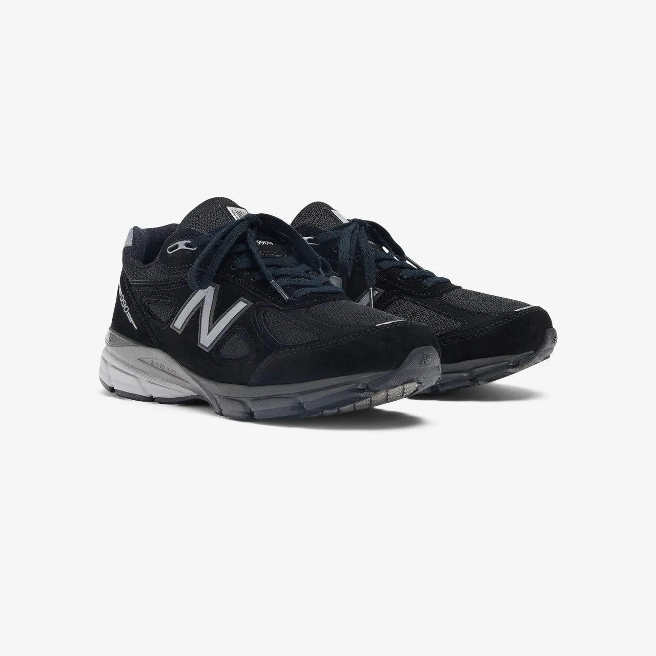 990v4