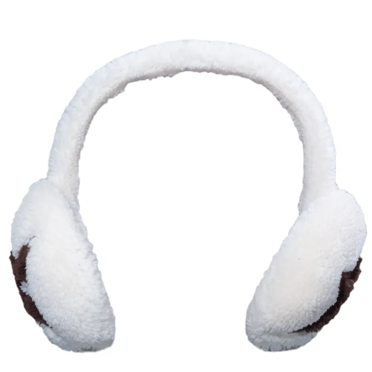 Carpet C-Star Ear Cuff // Off White