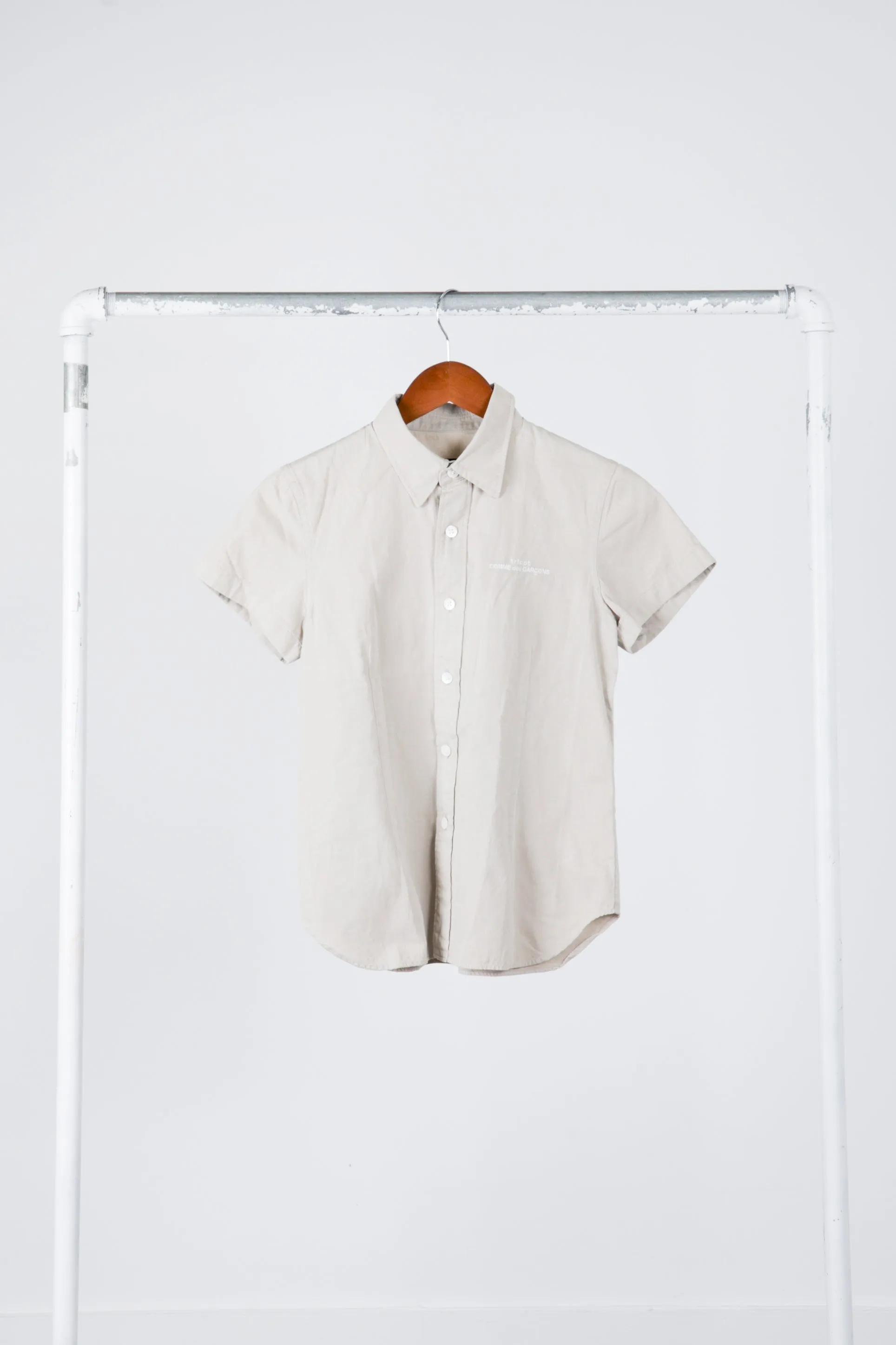 Comme des Garons tricot SS99 'Embroidered Logo' S/S Shirt Beige (1999)