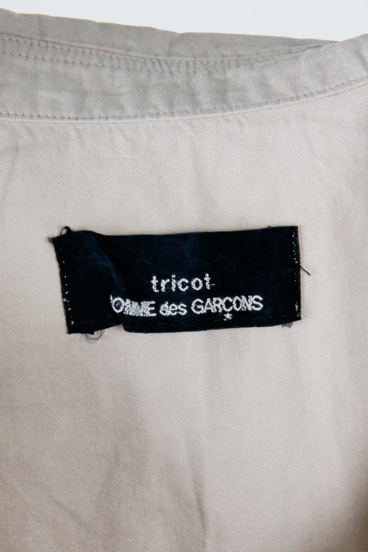 Comme des Garons tricot SS99 'Embroidered Logo' S/S Shirt Beige (1999)