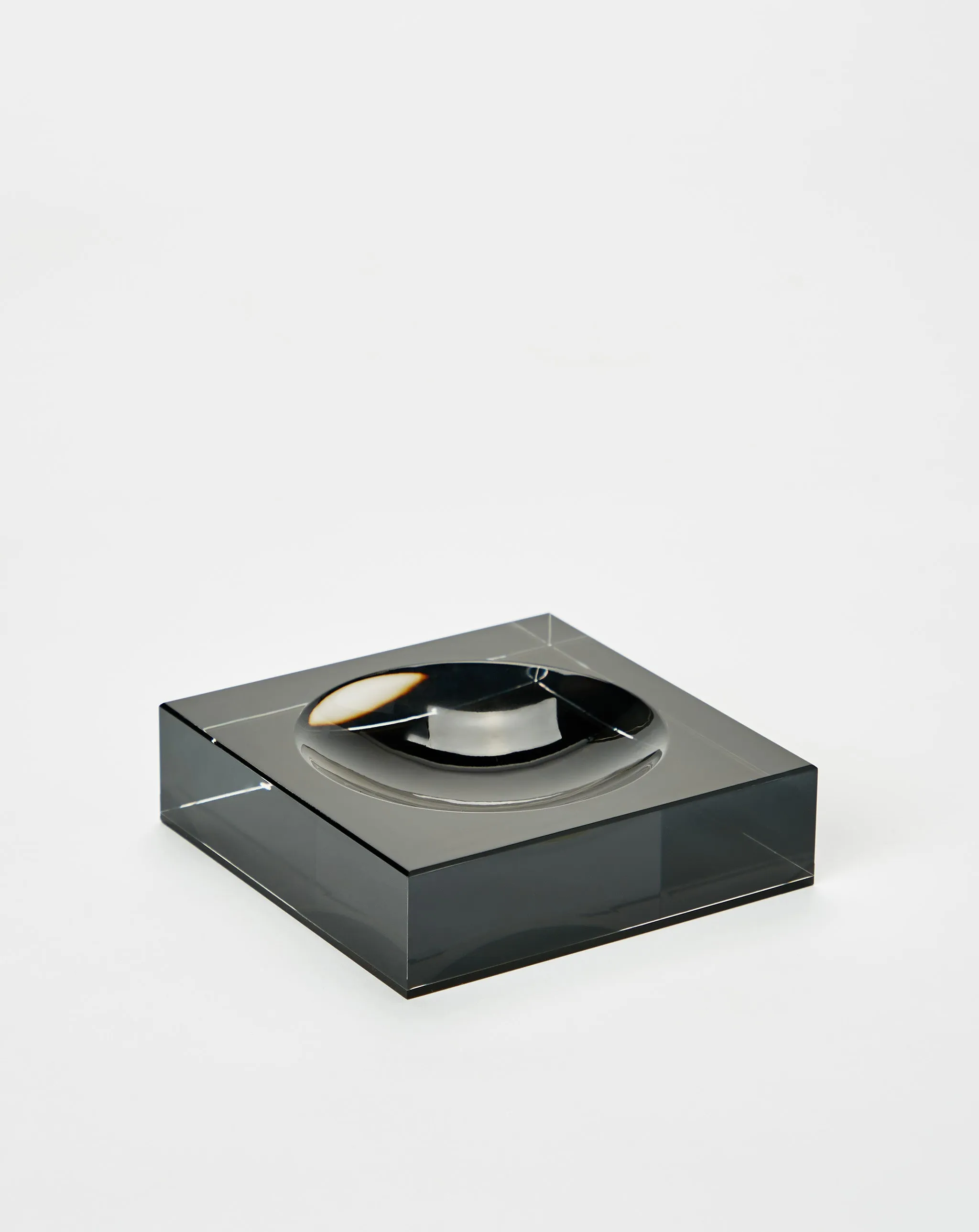 Contrast Candy Dish