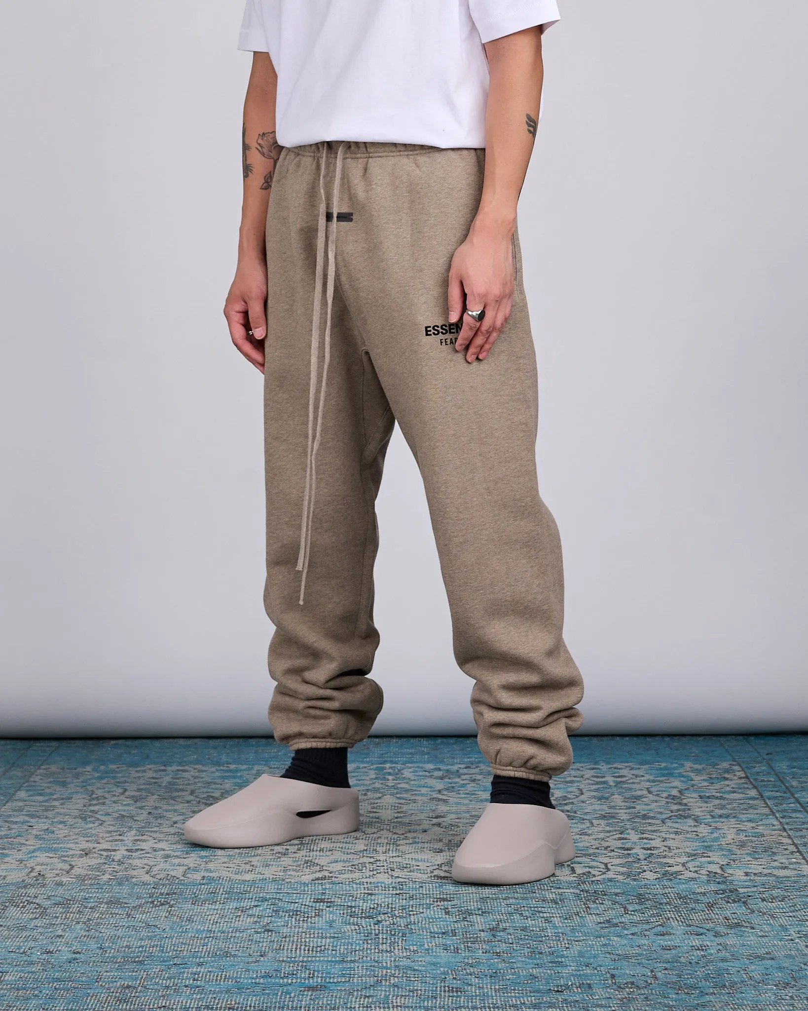 Fear of God Essentials Classic Sweatpant Bevel Homestead Heather