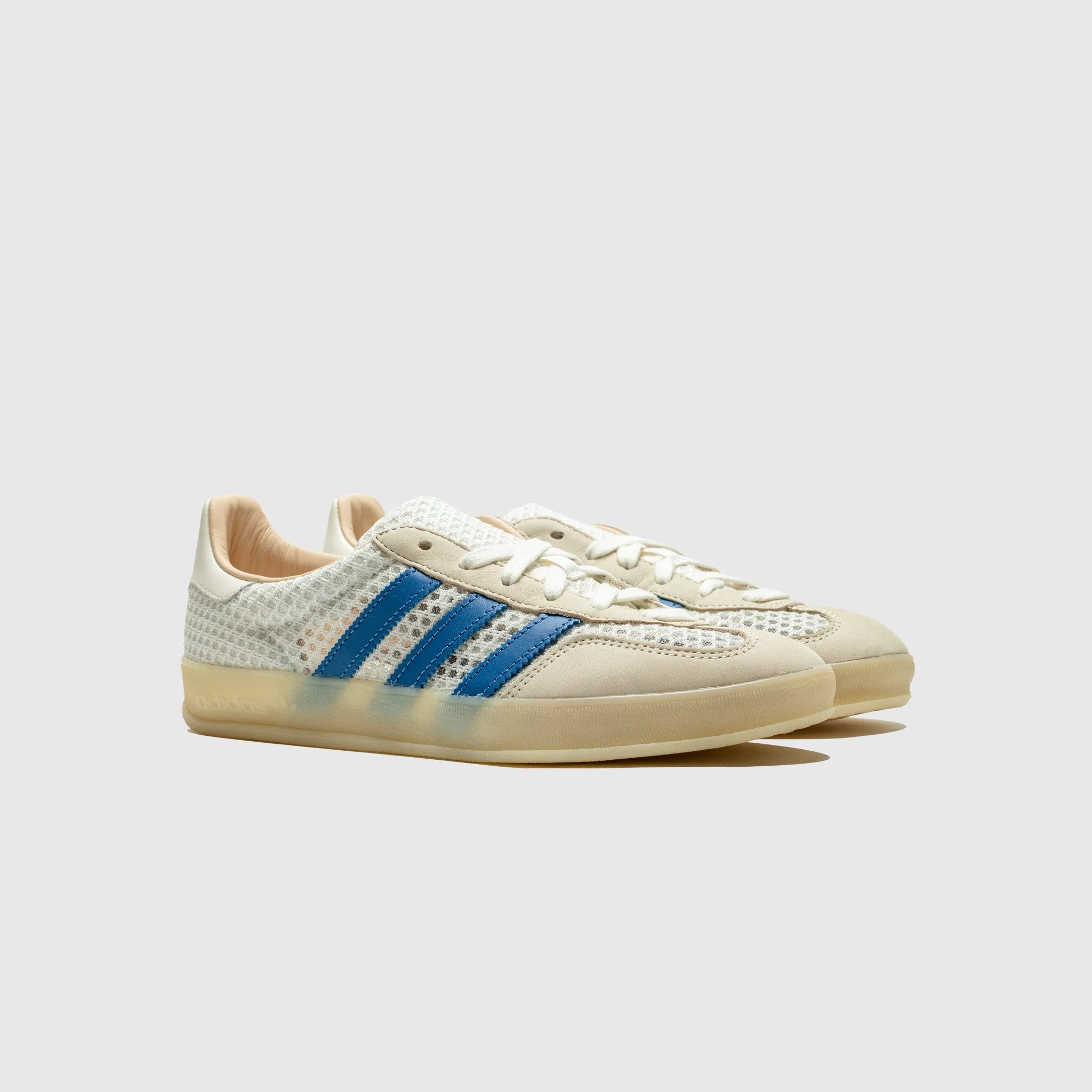 GAZELLE INDOOR