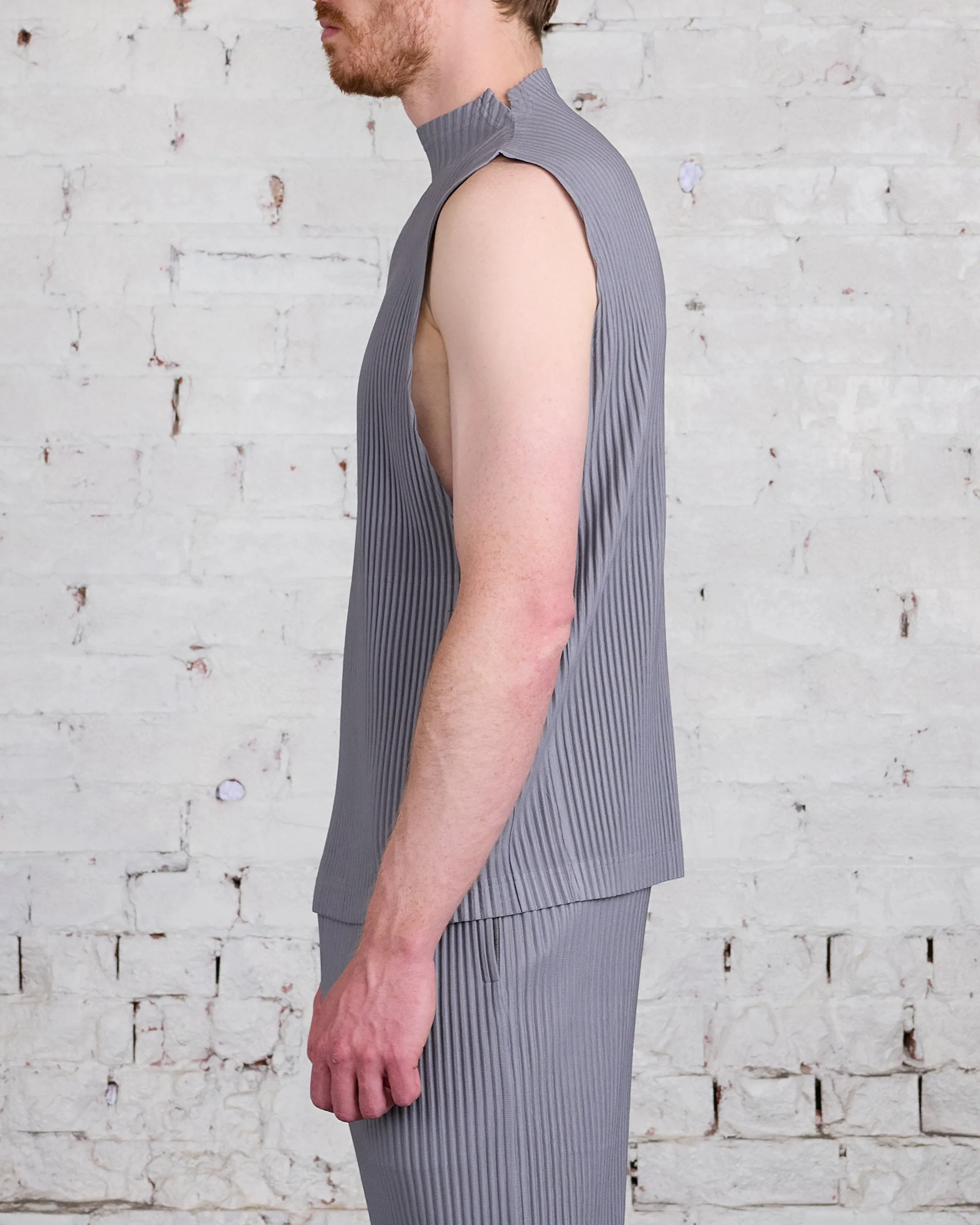 HOMME PLISS ISSEY MIYAKE Pleats May Vest Warm Gray