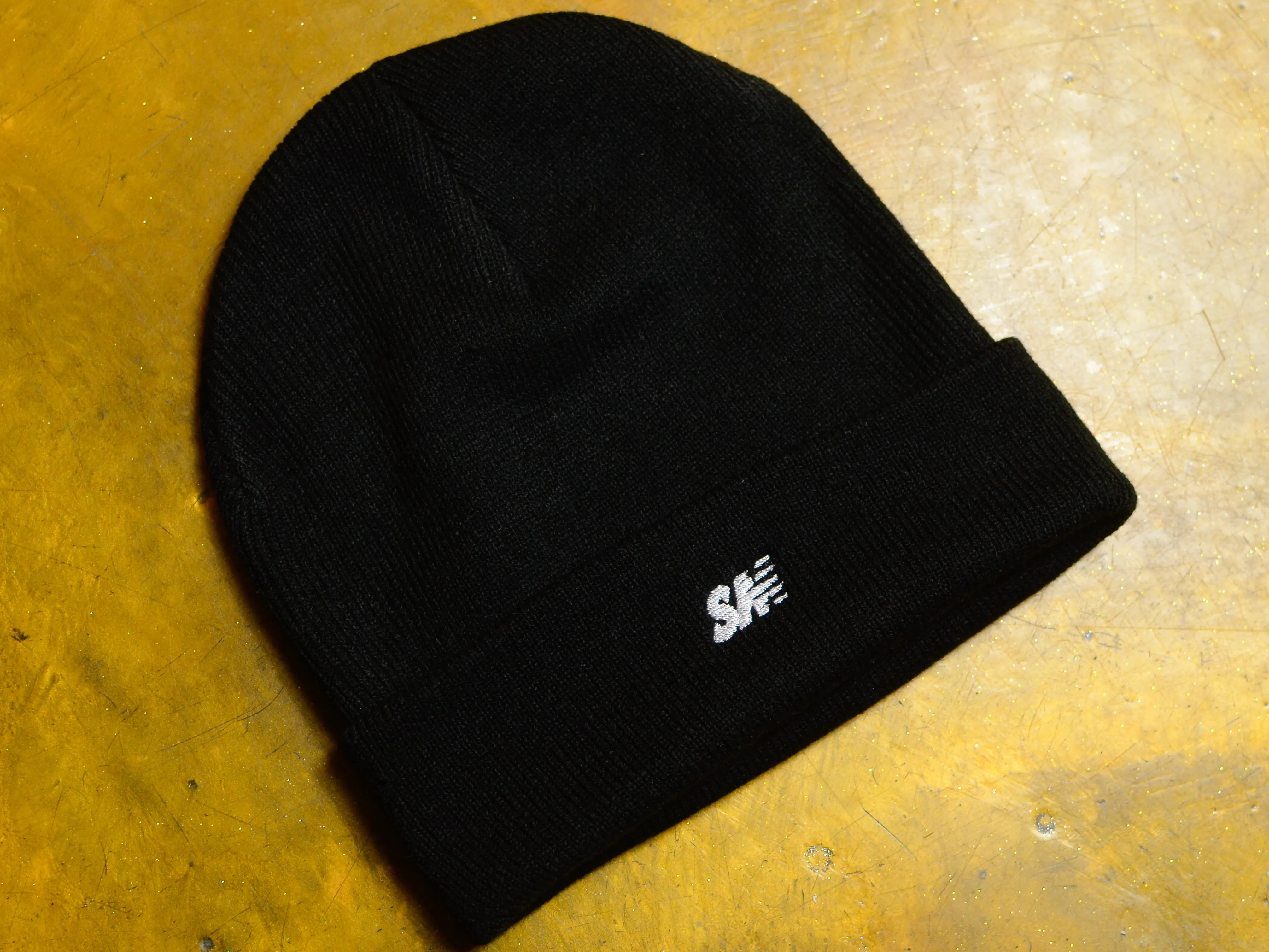 SM Classic Micro Embroidered Cuff Beanie - Black / White