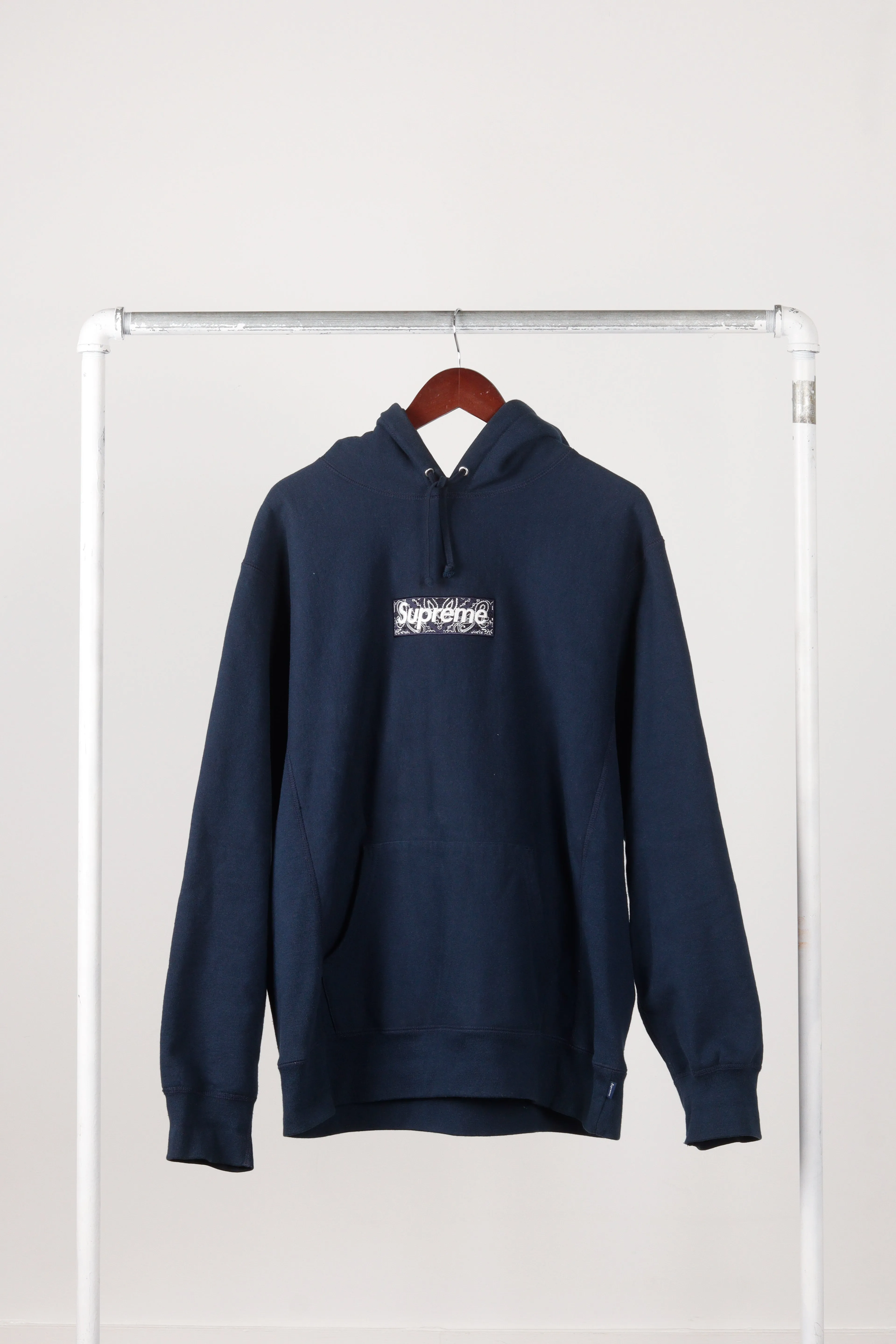 Supreme FW19 'Paisley Box Logo' Hooded Sweatshirt Navy (2019)