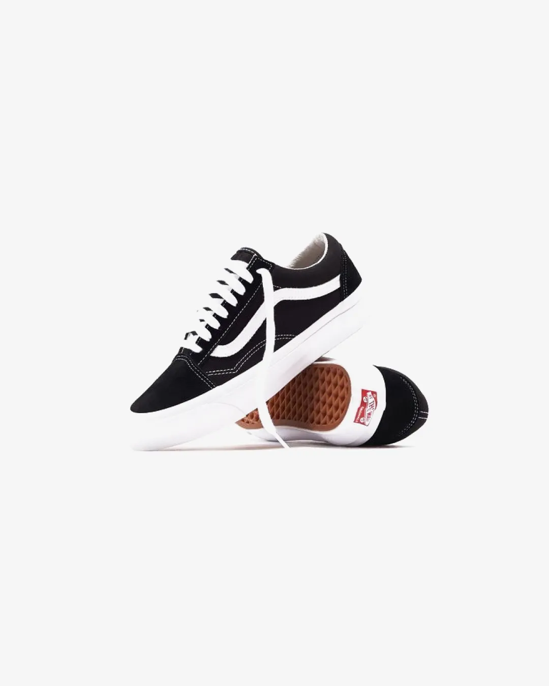 Vans Off The Wall. Classic Black/White Sneakers