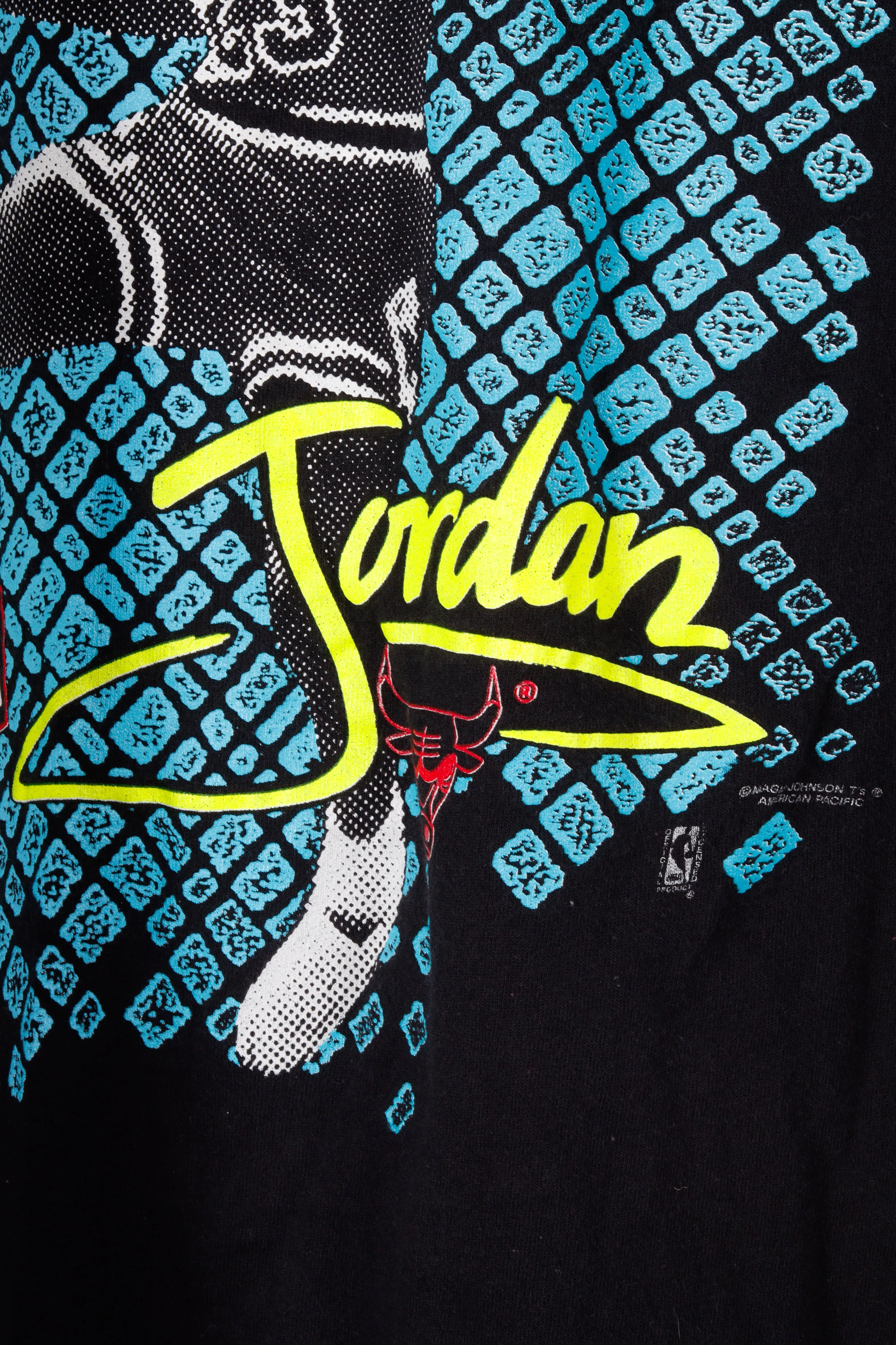 Vintage 90's Chicago Bulls 'Michael Jordan Hang Time Graphic' T-Shirt