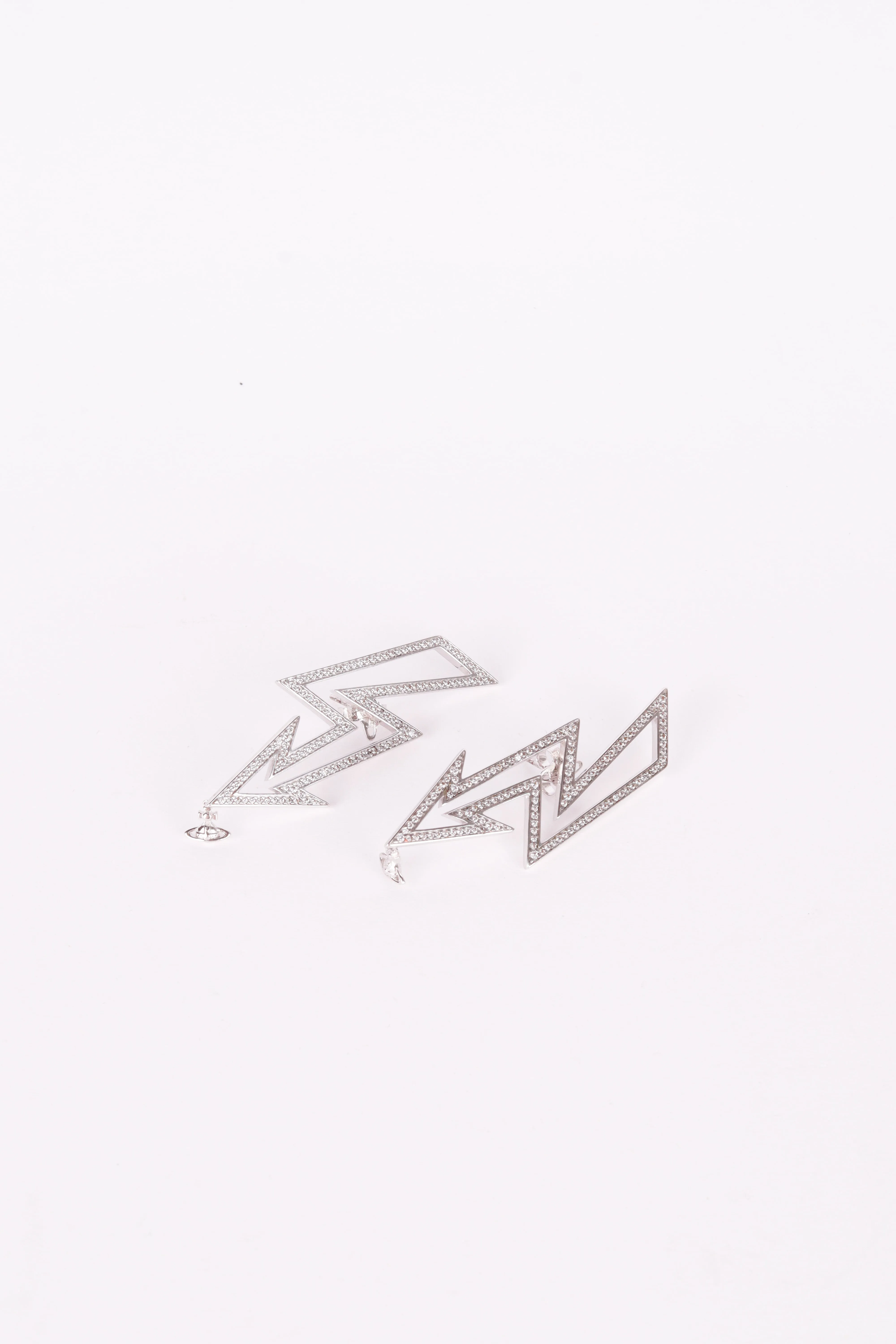 Vivinne Westwood SS18 'Isadora' Earrings Silver (2018)